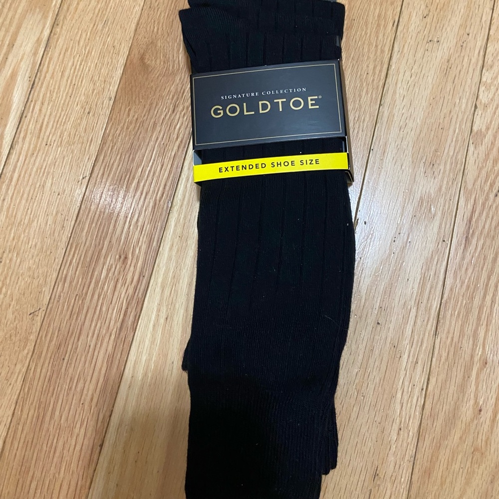 New Gold Toe Extended shoe size socks